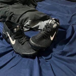 Kids vapor max used make offer